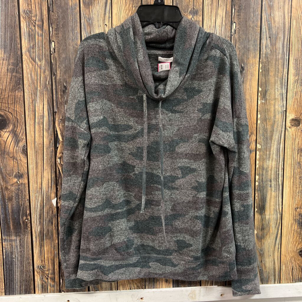 Maurices Buttery Soft Camo Cowl Neck, Womens S