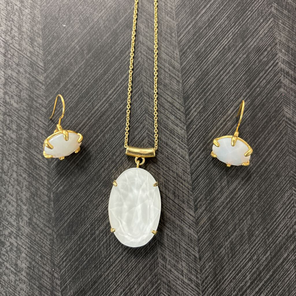 Gold Toned Necklace and Earrings