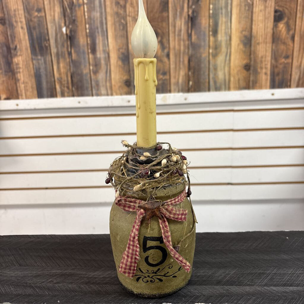 Primitive Lamp