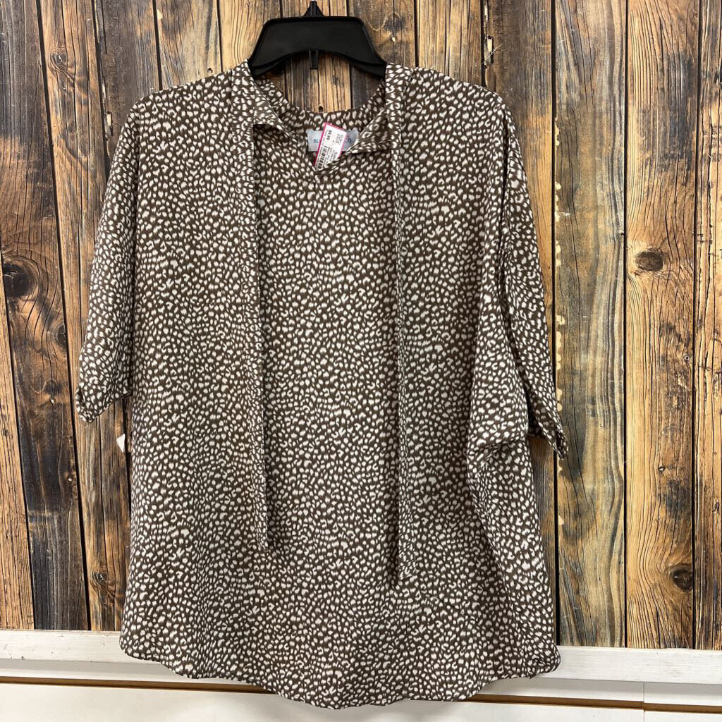 NWT Blue Rush and Co. Dotty Blouse, Womens M