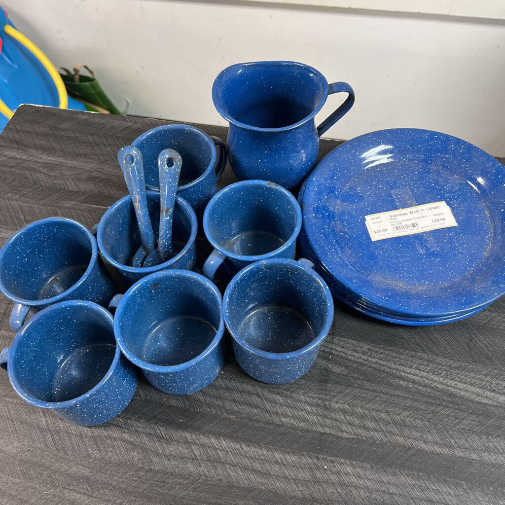 17 Piece Enamel Cookware - NO SHIP