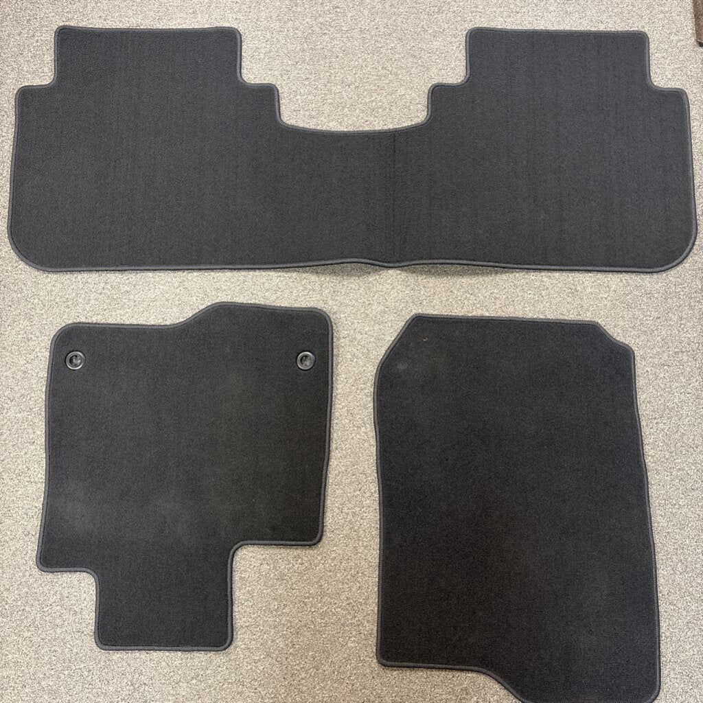 New 2026 (Also fits 2023-2025) Honda CRV Floor Mats: NO Ship