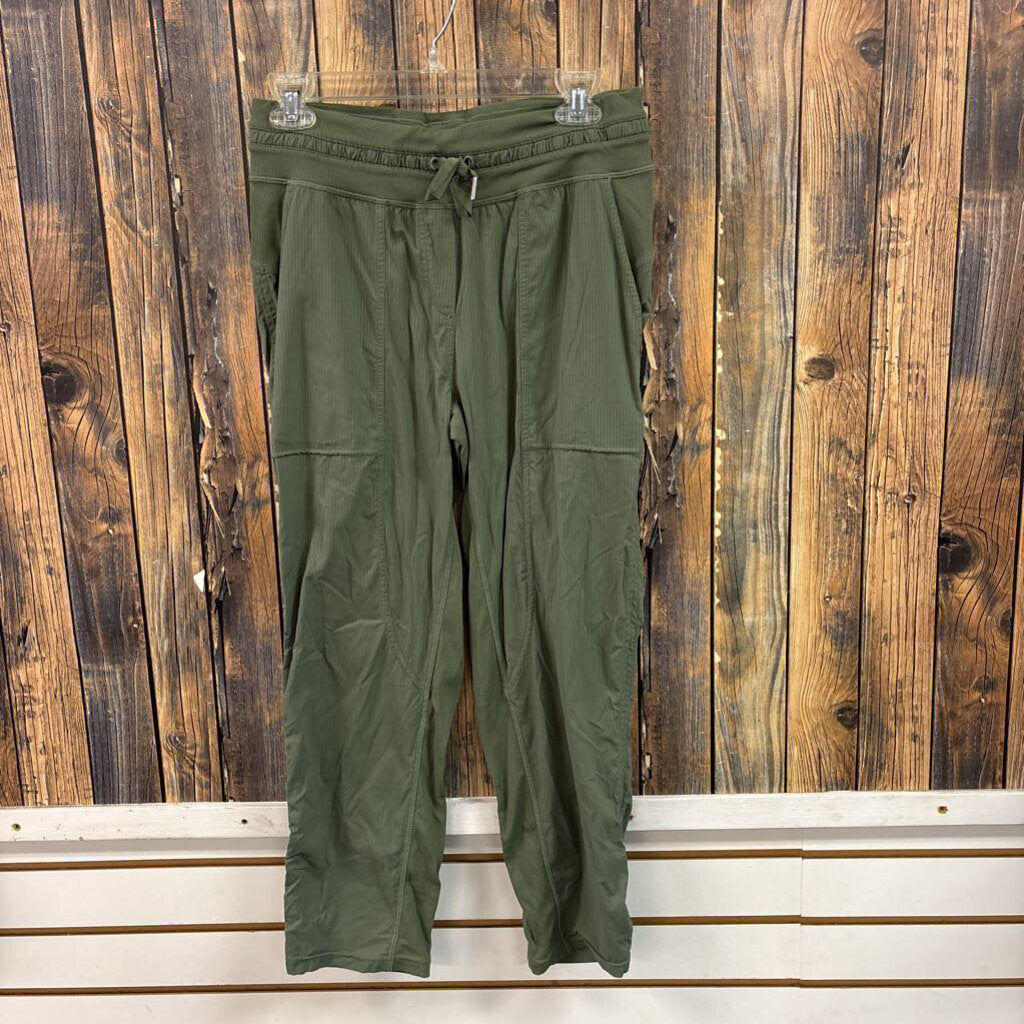 Lululemon Green Cargo Pants, Womens 6