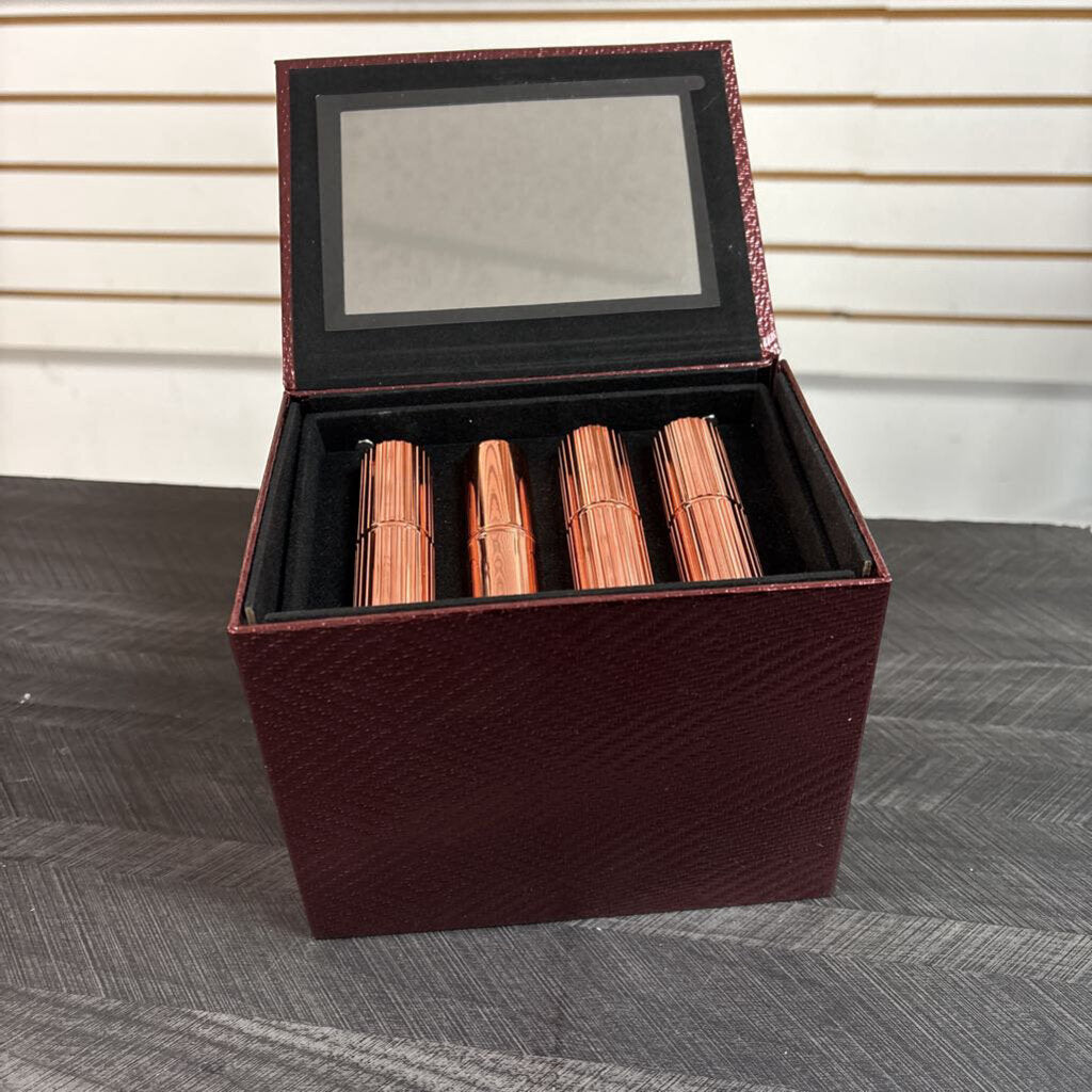 New Lipstick Case with 4 Lipsticks