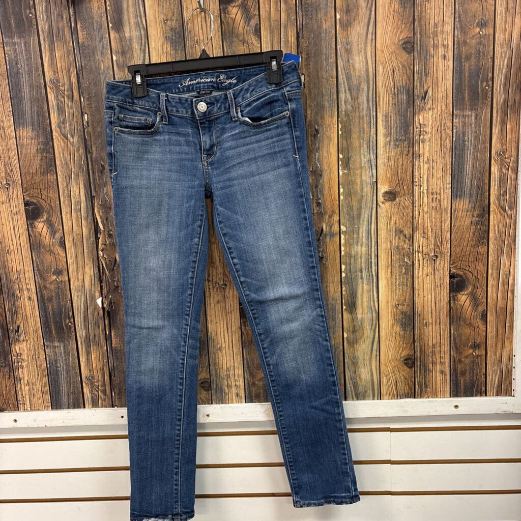 American Eagle Jeans, Women's 4