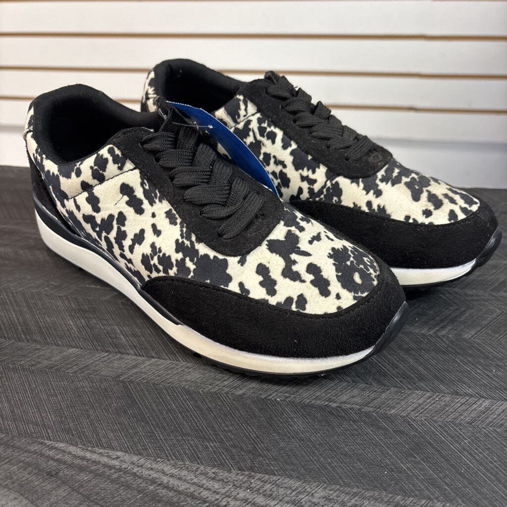 Crazy Train Cow Print Shoes, Women's 7