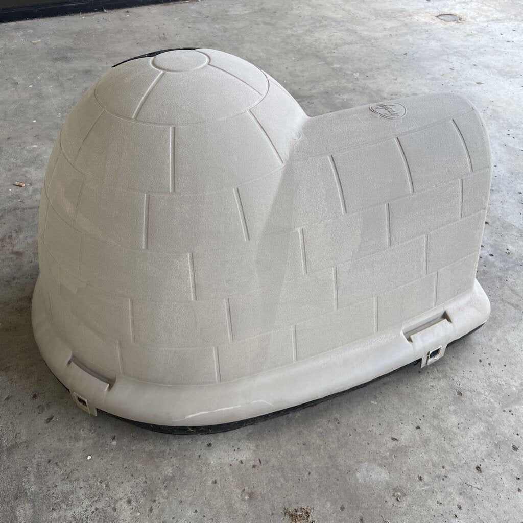 Dog House - 38x28x18 - NO SHIP