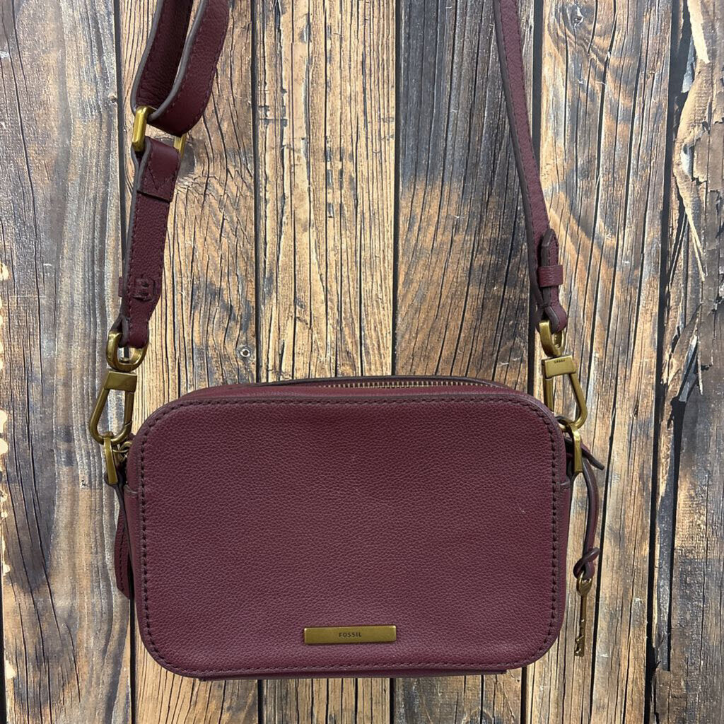 Fossil Maroon Purse, 8x5.5in