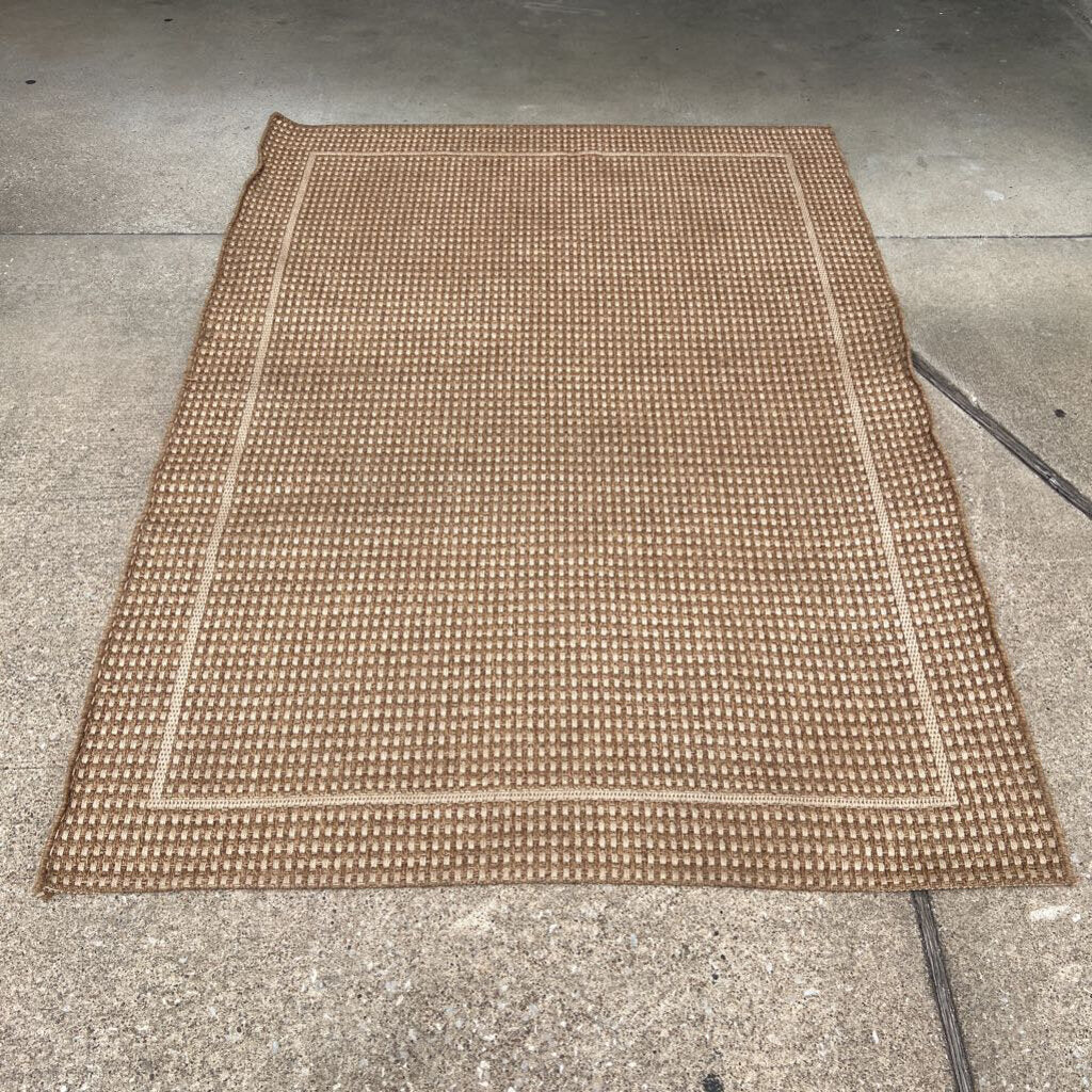 Outdoor Rug - NO SHIP - 58x85