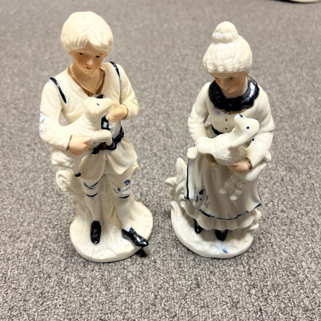 2pc Victorian Couple Decor 8x4; No Ship