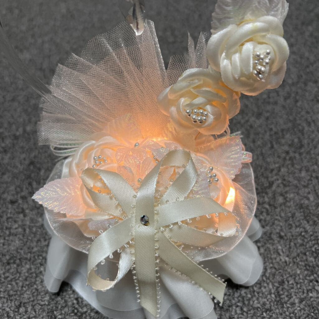 Wilton Light Up Wedding Cake Topper