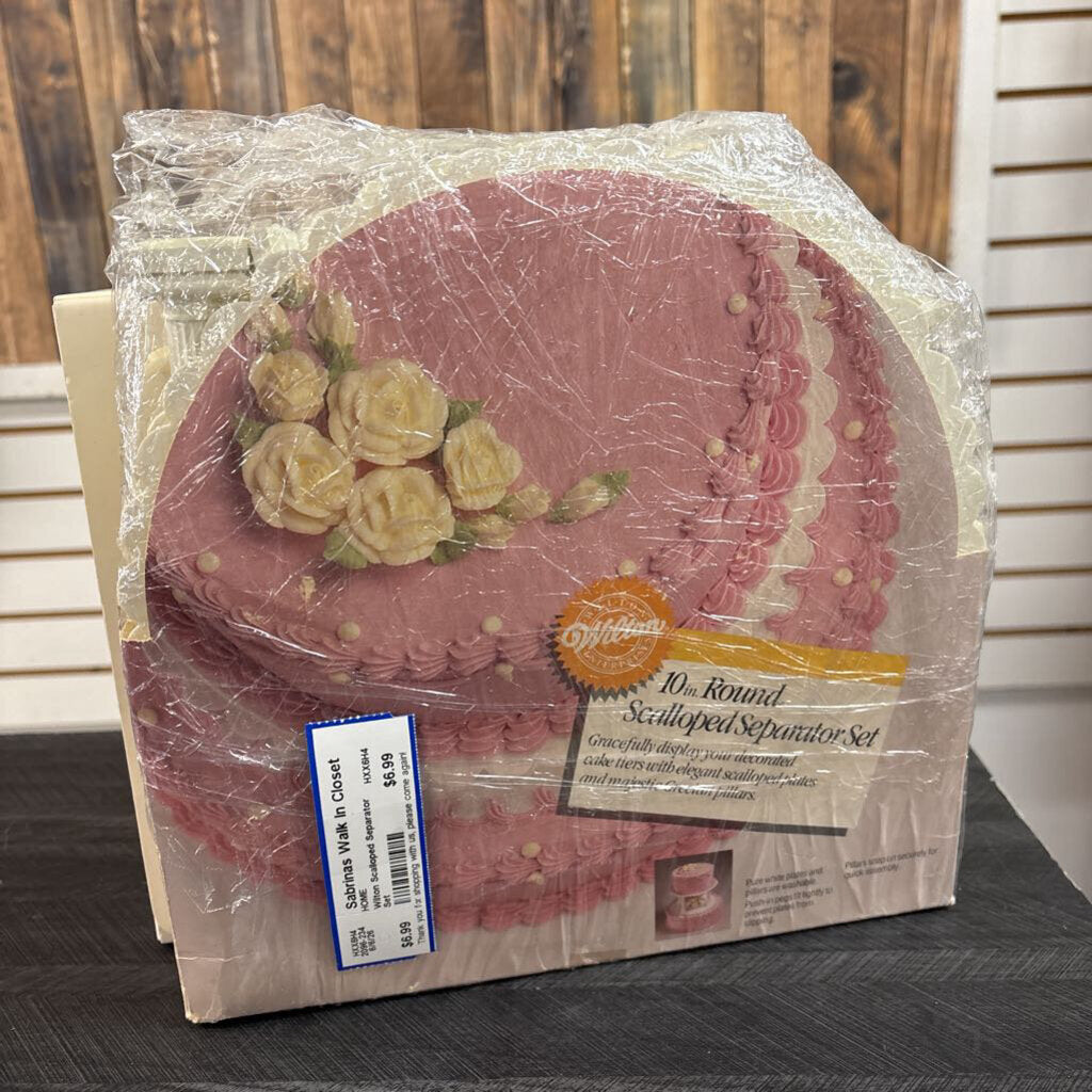 Wilton Scalloped Separator Set