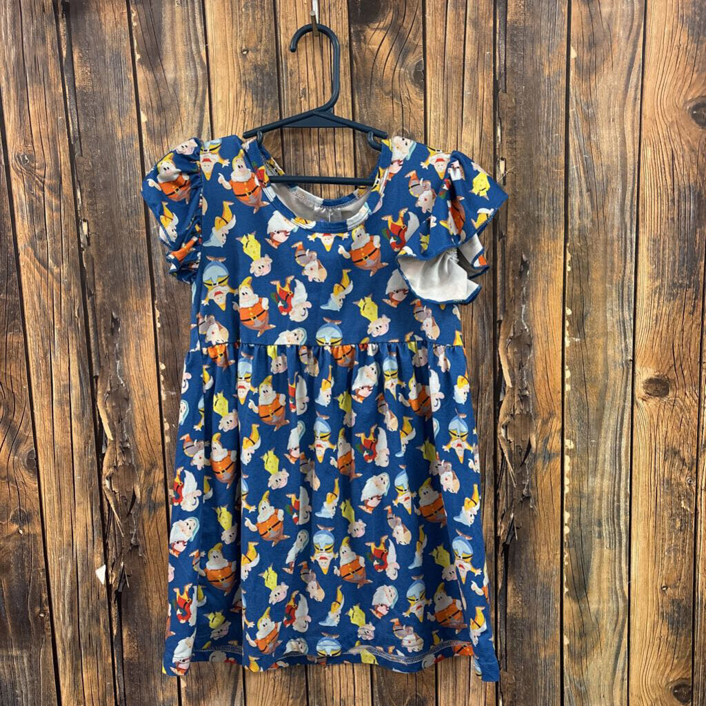 Snow white dress girls size 5