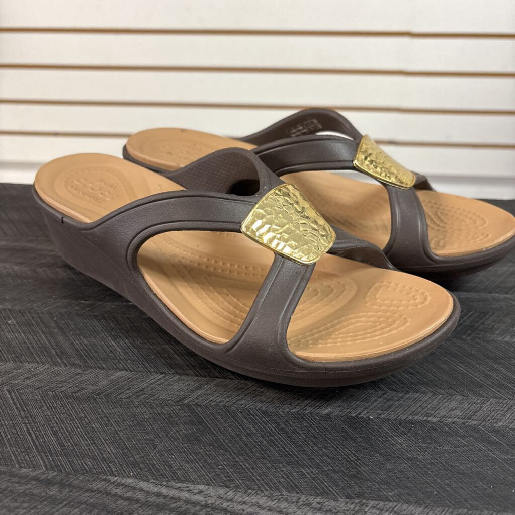 Crocs Wedge Sandals, Womens 7