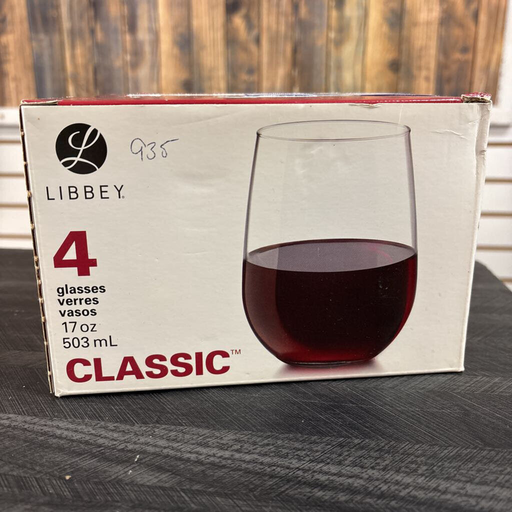 4 Wine Glasses