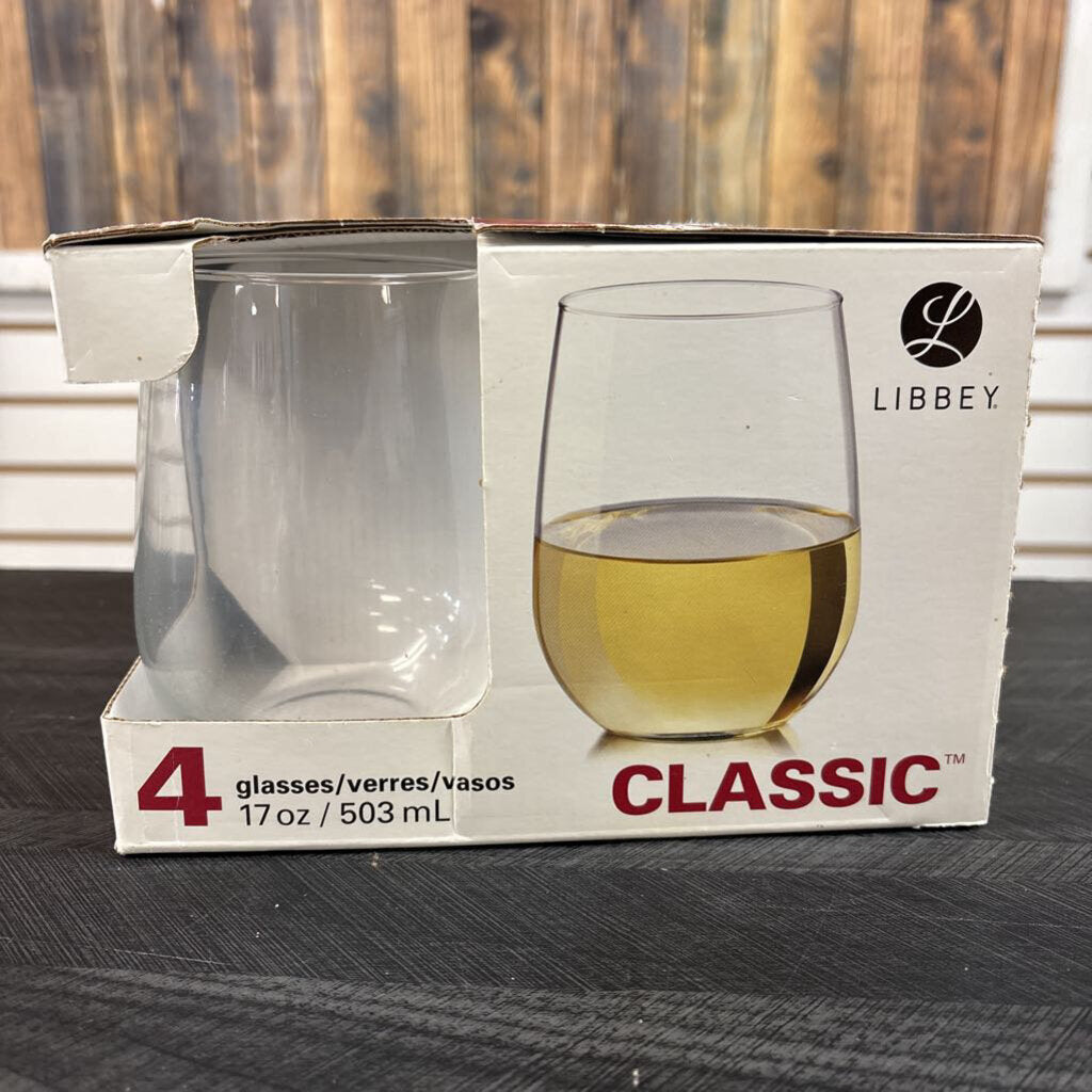 4 Wine Glasses