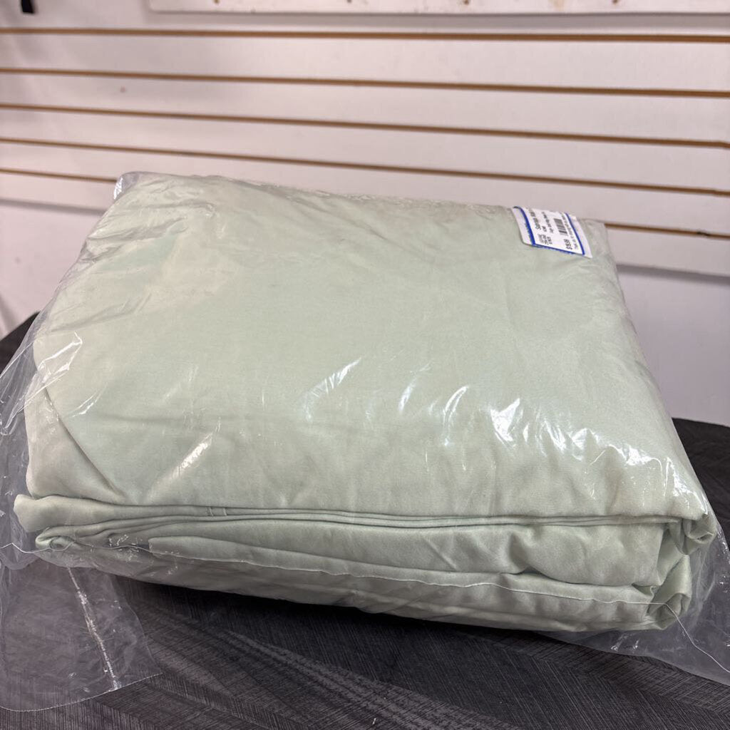 Sage Split King Sheet Set