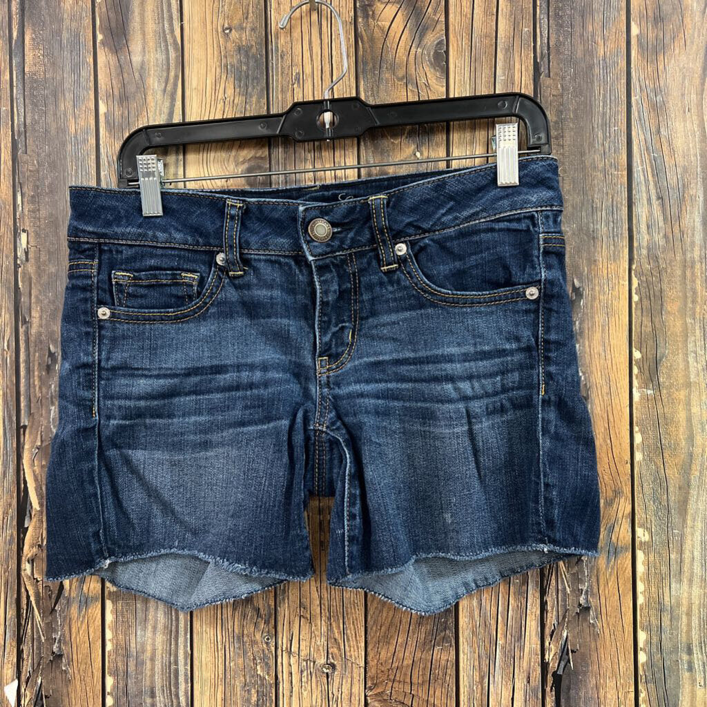 American Eagle Raw Hem Shorts, Womens 6