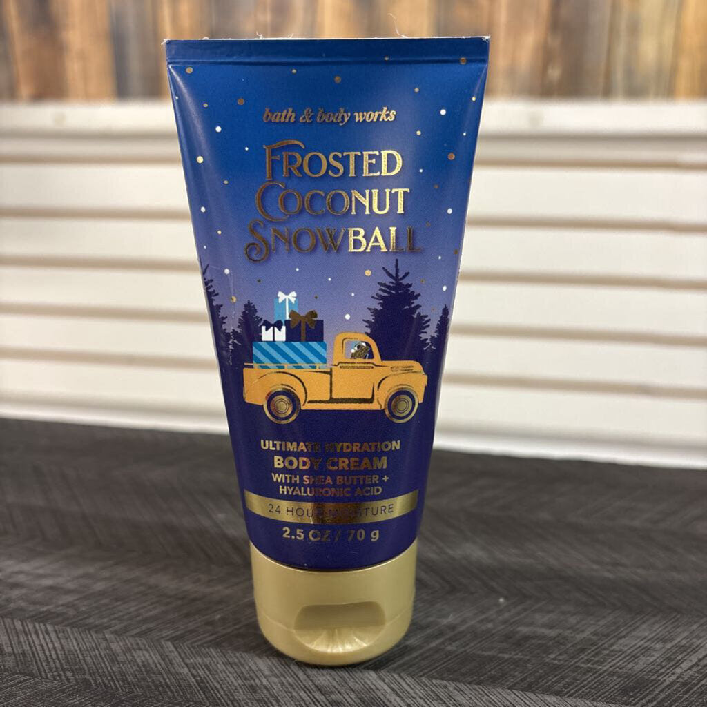 Bath & Body Works Frosted Coconut Snowball Cream
