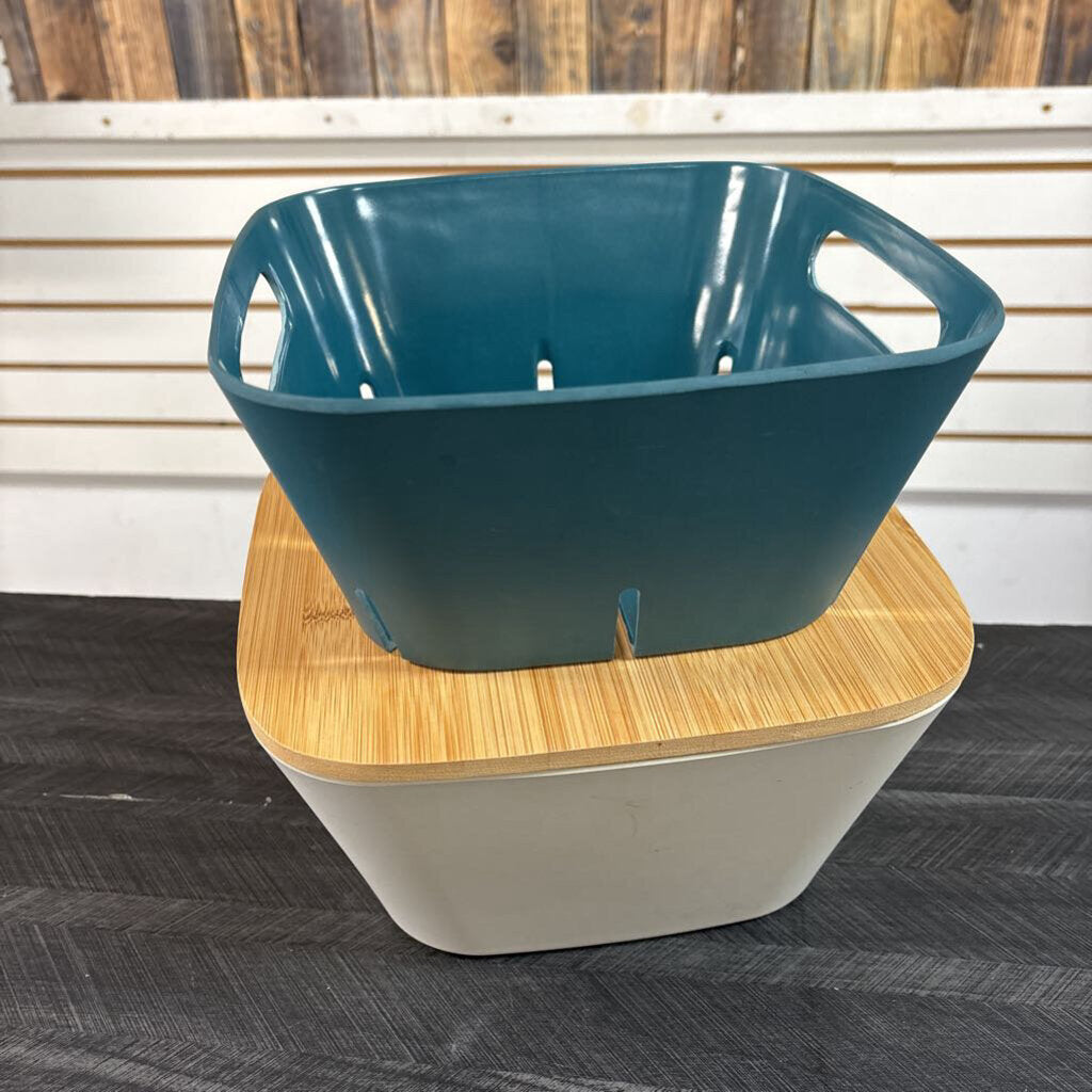 Strainer Bowl w/ Lid - 9x4
