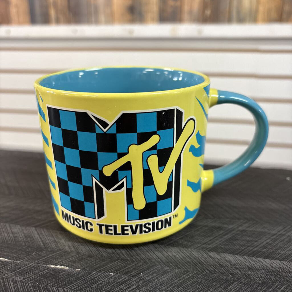 Zak MTV Oversized Mug