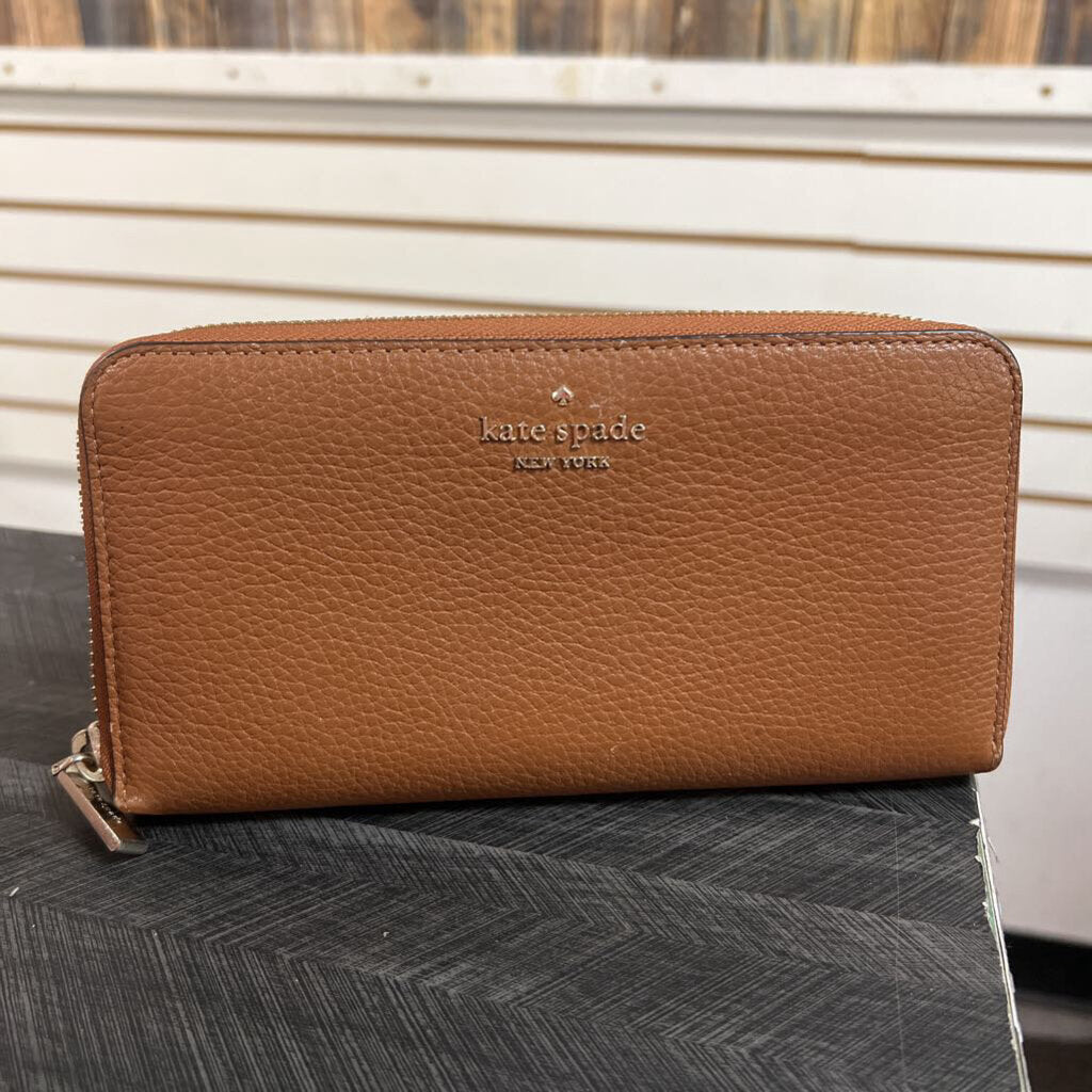 Kate Spade Brown Wallet - 8x4