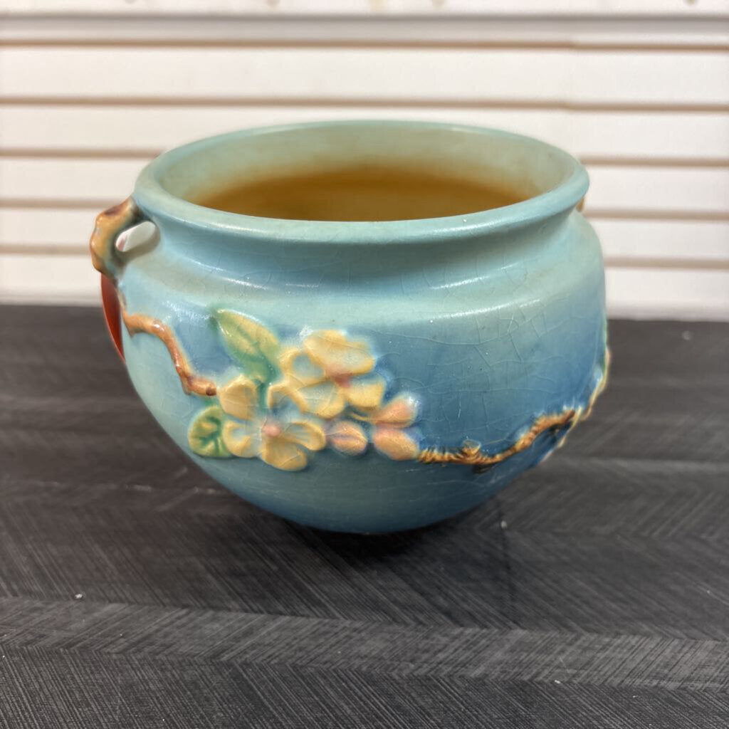 Roseville Vintage Apple Blossom Planter 6x4in