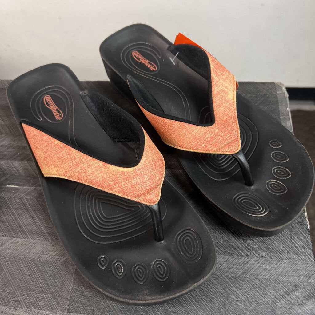 Aerothotic Flip Flops, Women's 9