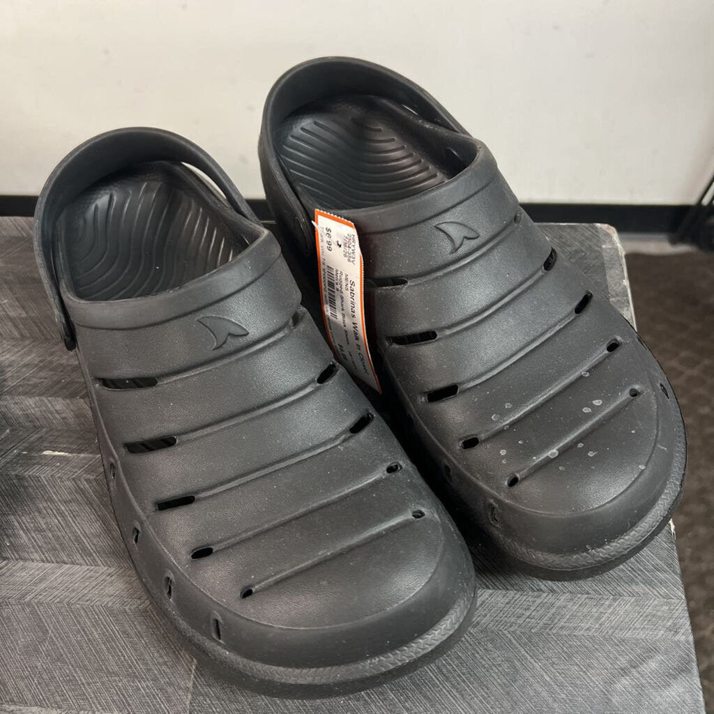 Rugged Shark Black Shoes, Men's 9