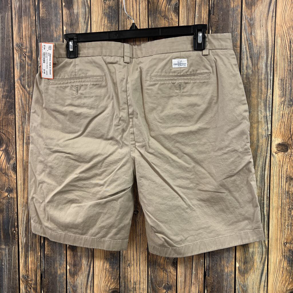 Vineyard Vine Khaki Shorts, Men's 36