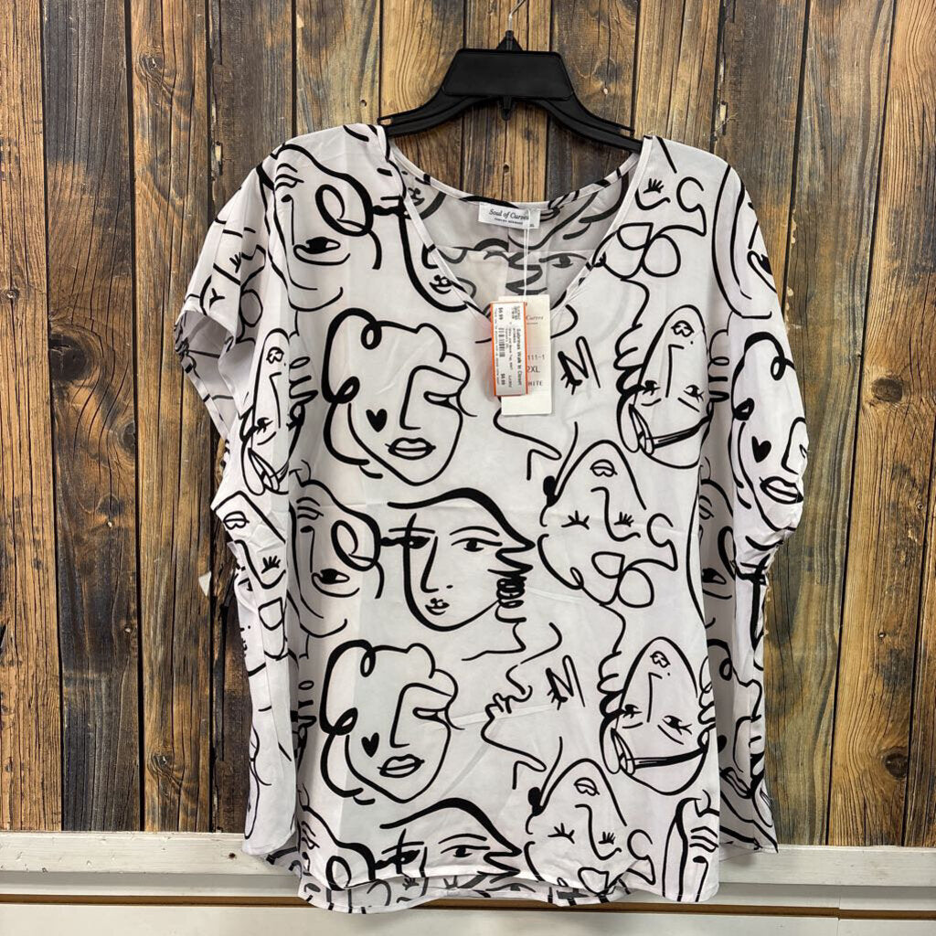 White and Black Top, NWT Women's 2XL