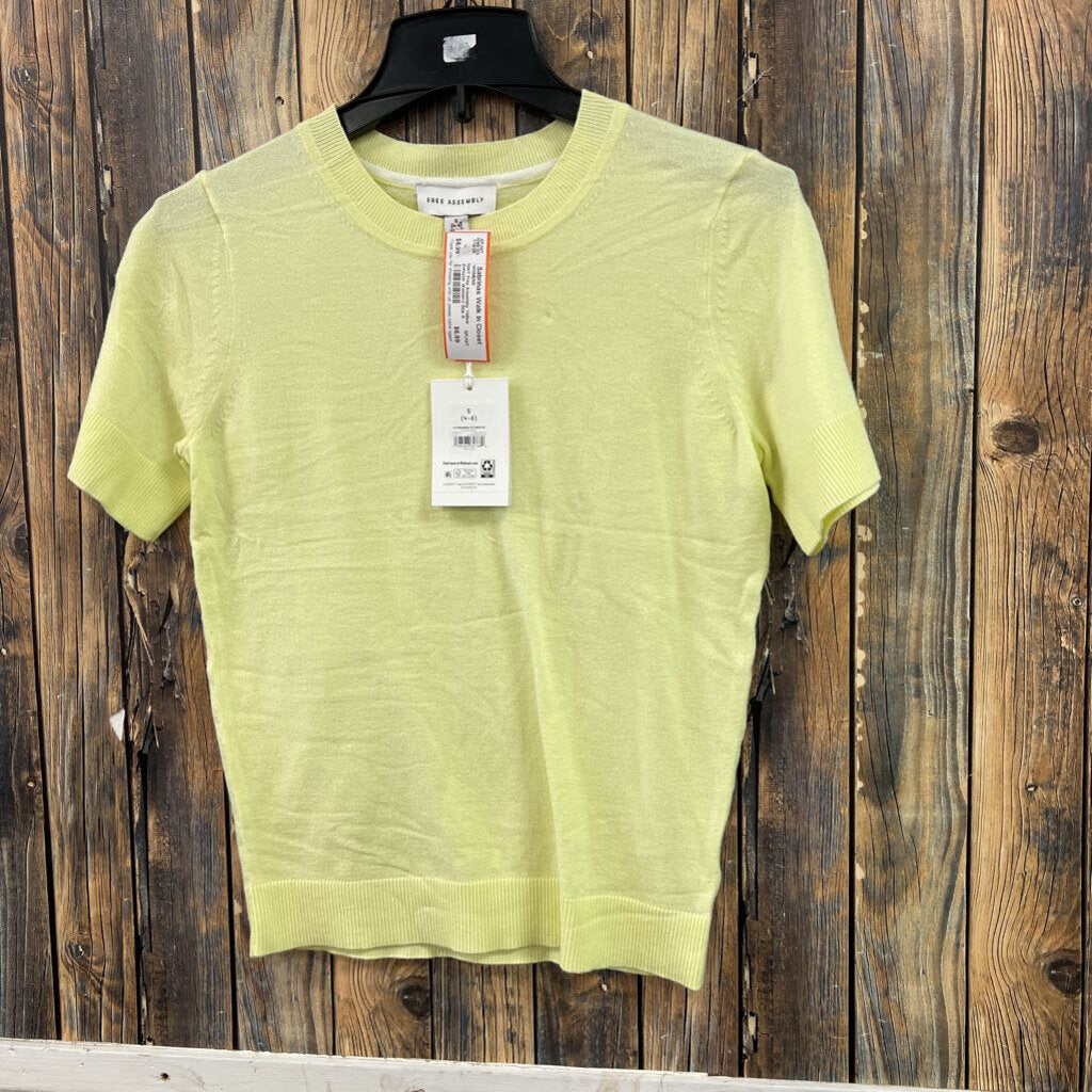 NWT Free Assembly Yellow Sweater Women's Size S
