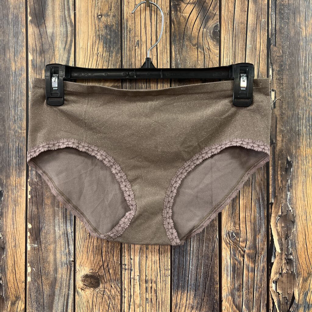 NWT PINK Glittery Underwear, Womens L