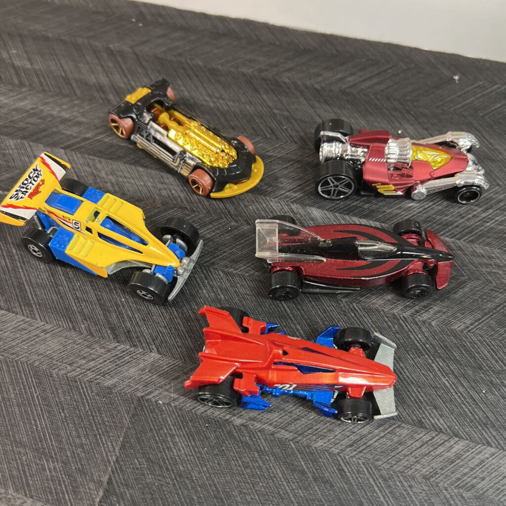 Assorted Hotwheels (1)
