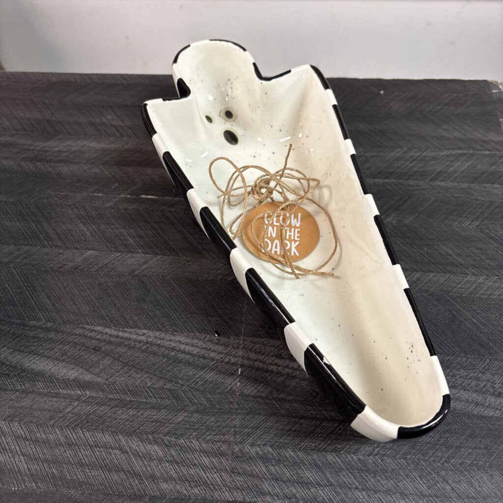 MudPie Ghost Dish, NWT No Shipping