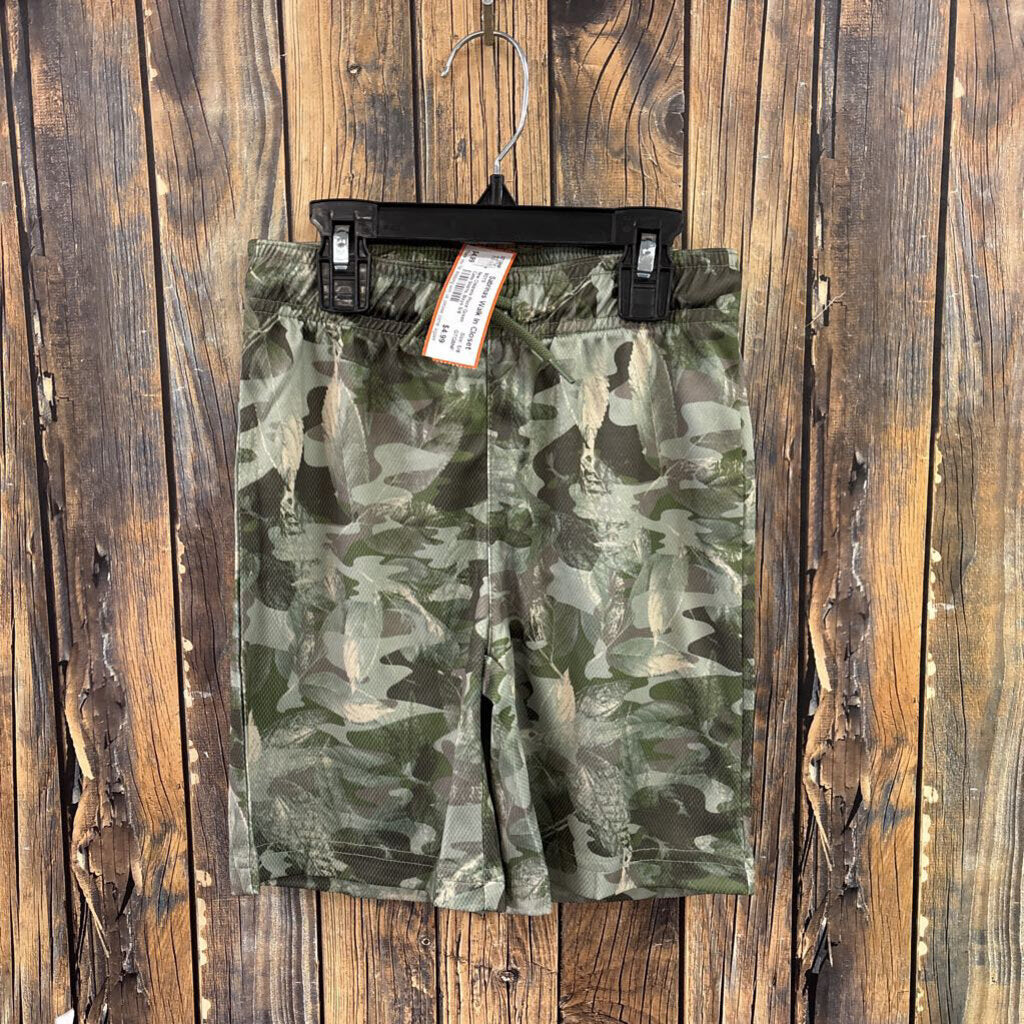 New Childrens Place Green Camo Shorts, Boys 5/6