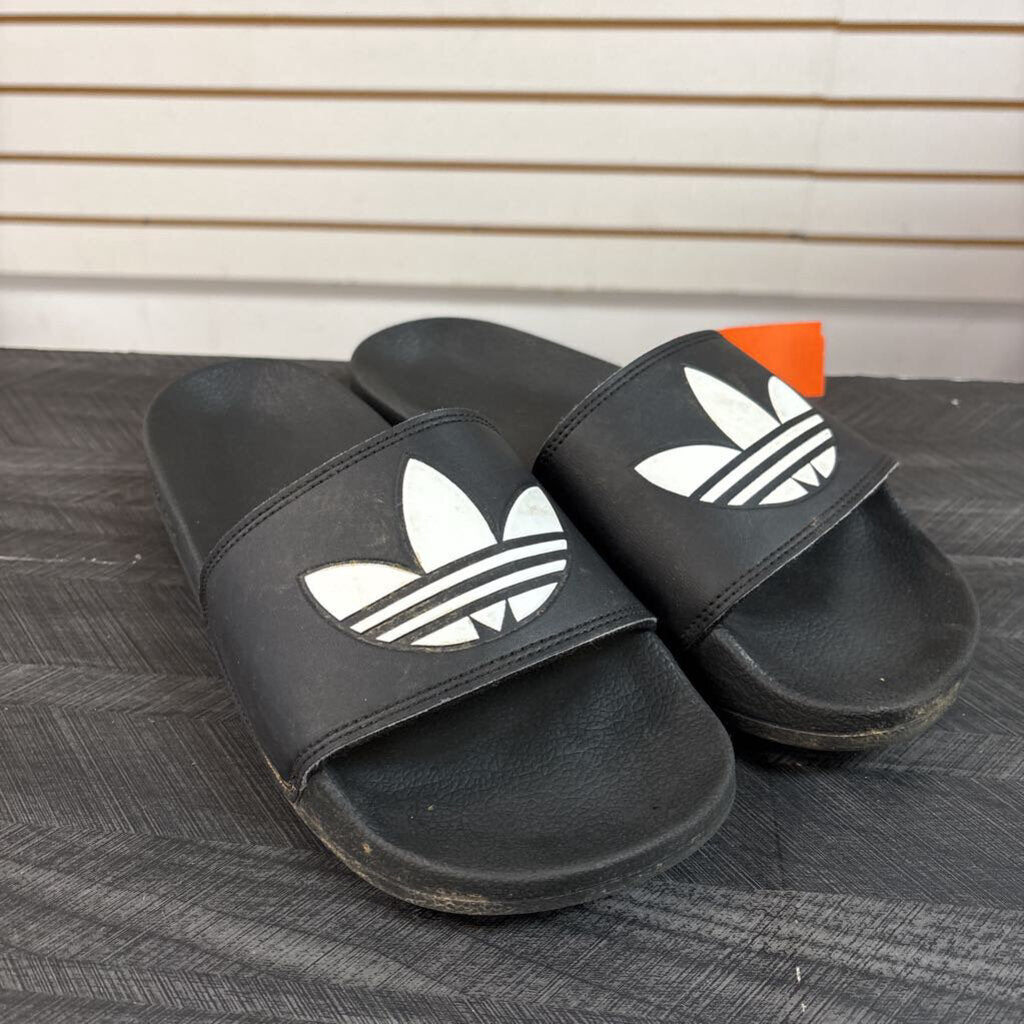 Addias Black Slip On Shoe's Men's Size 6