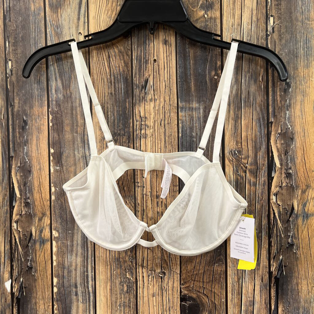 NWT Auden White Bra, Womens 34B