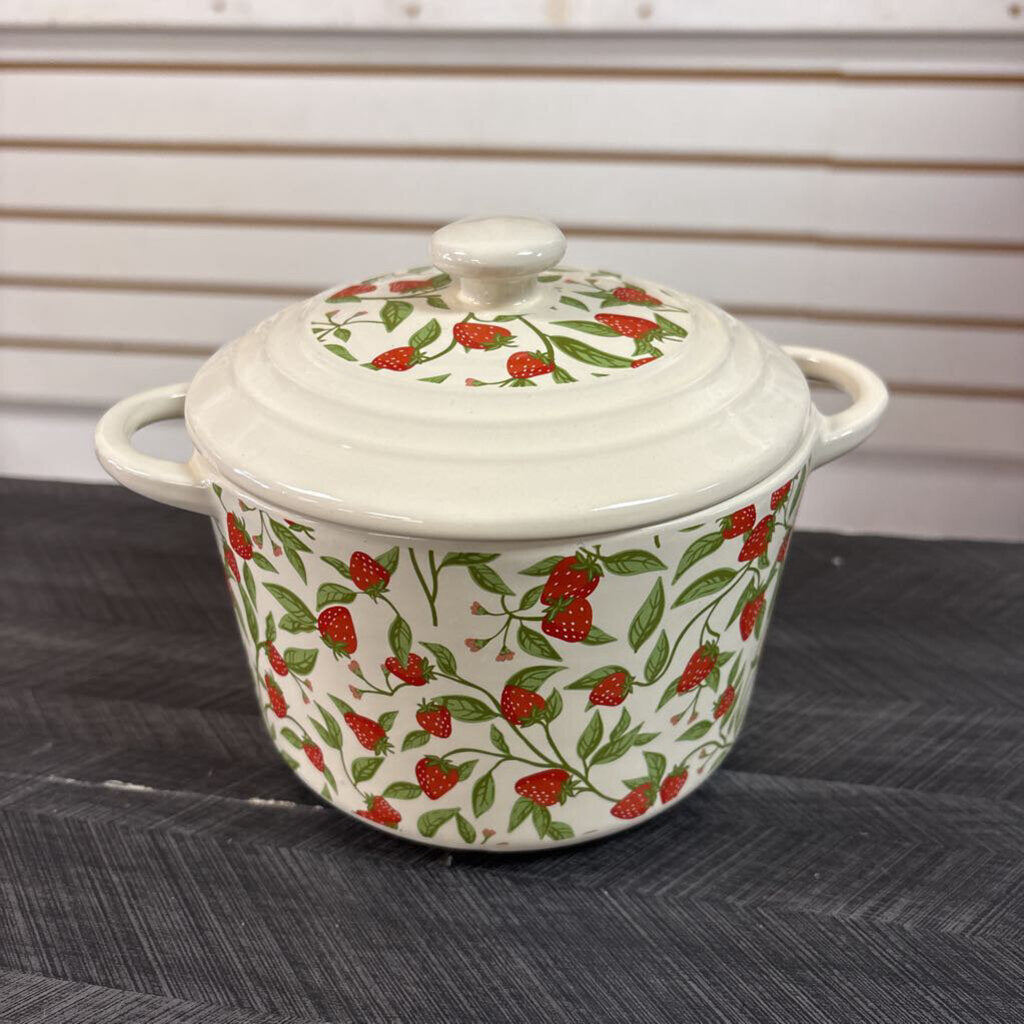 Crofton Strawberry Mini Dutch Oven - NO SHIP