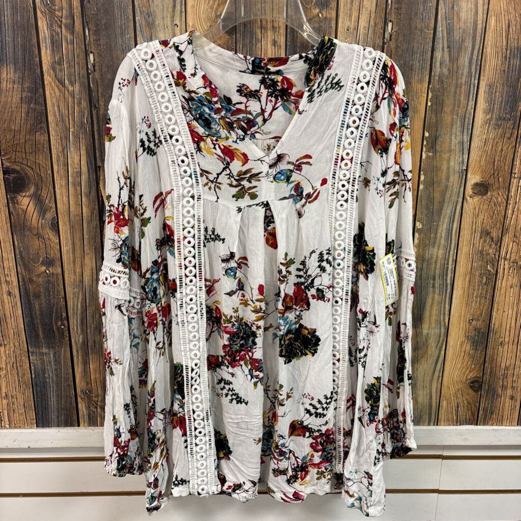 White Floral Top, Womens XL