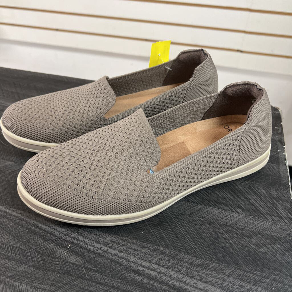 Earth Origins Brown Loafers, Womens 7.5