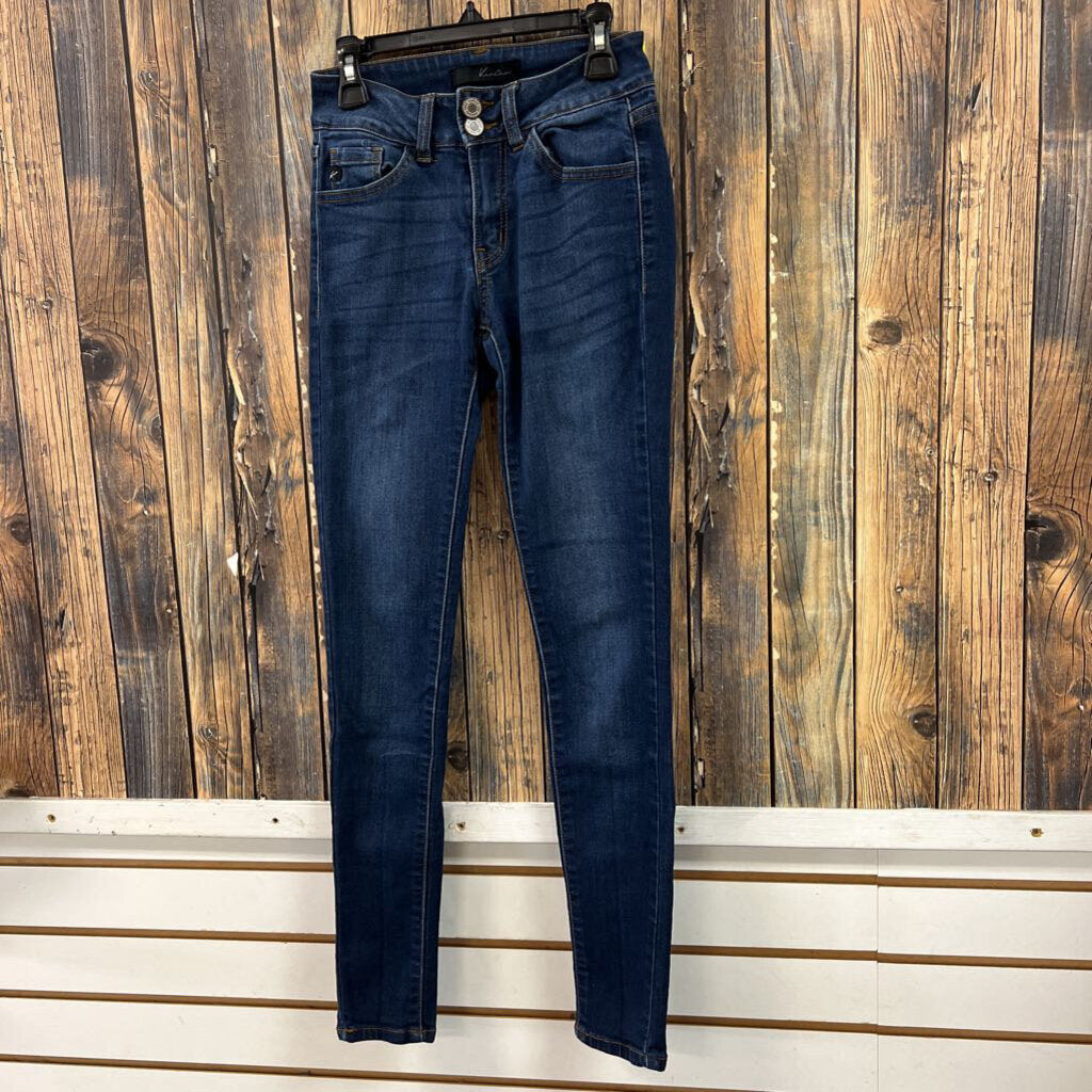 KanCan Skinny Jeans, Womens 24