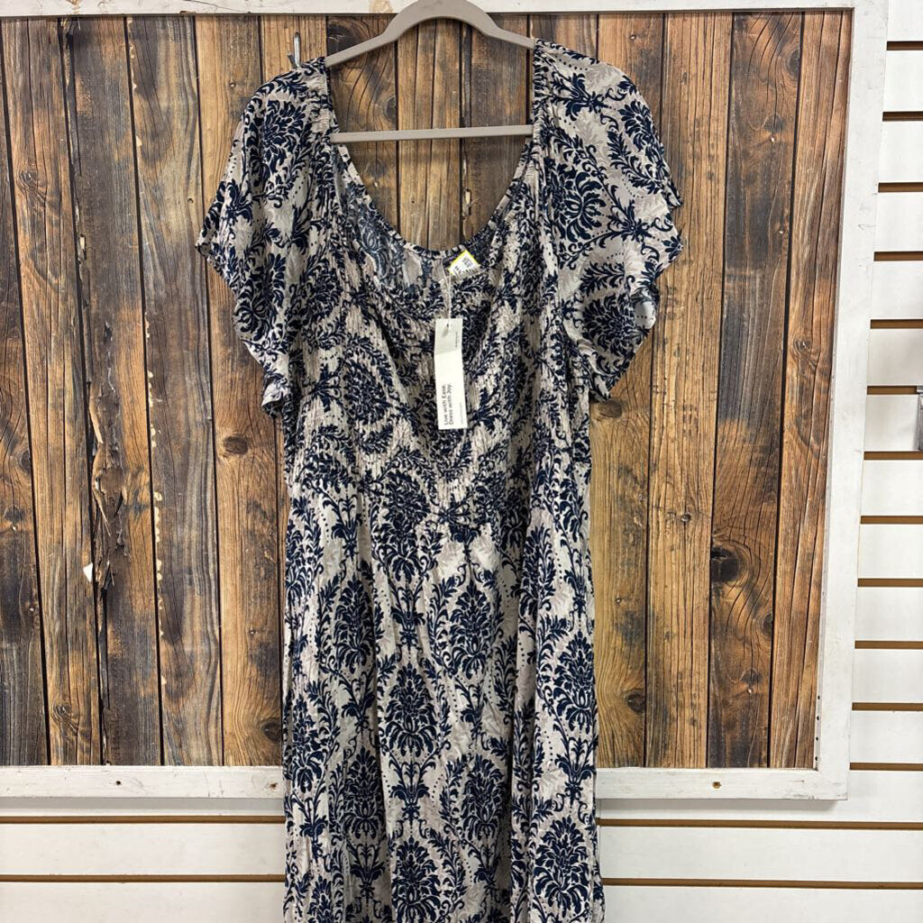 NWT BloomChic Dress, Women's 26