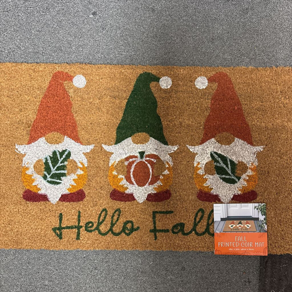 NWT Fall Gnome Rug 18x30in (1)