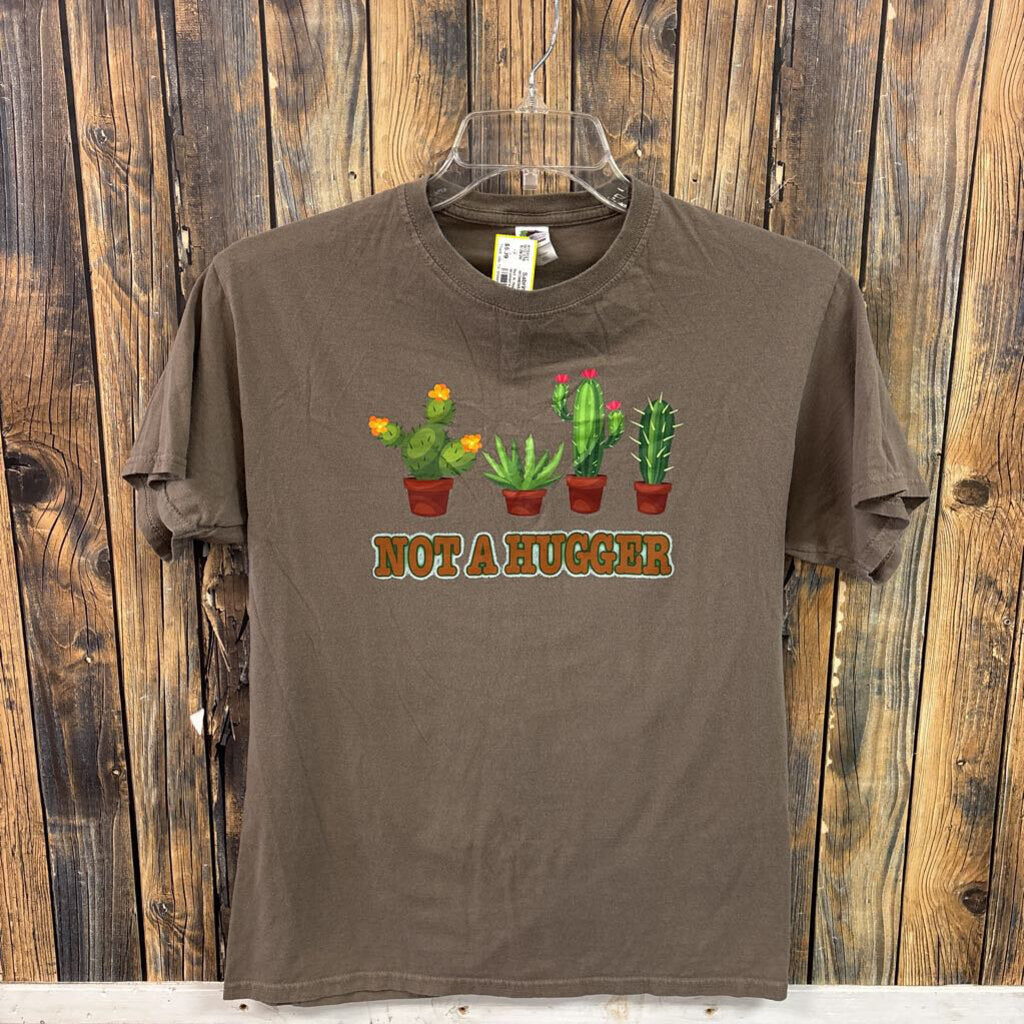 Not A Hugger T Shirt Women's Size M
