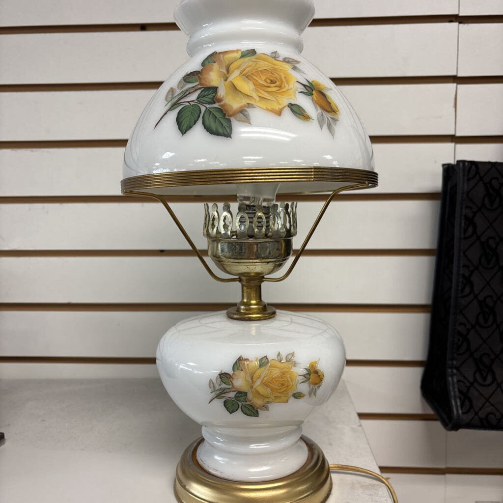 Vintage Gone with the Wind Hurricane Lamp - No Ship
