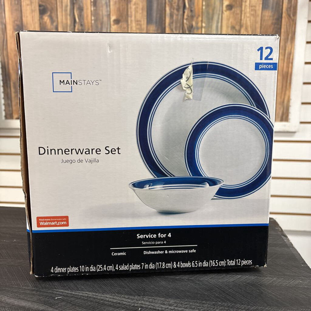 New 12pc Dinnerware Set