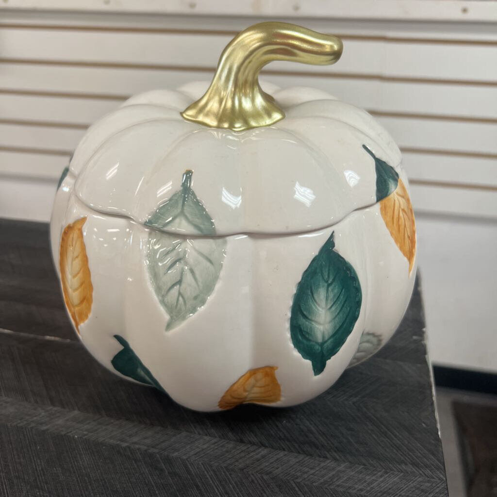 Ceramic Pumpkin - NO SHIP - 7x7