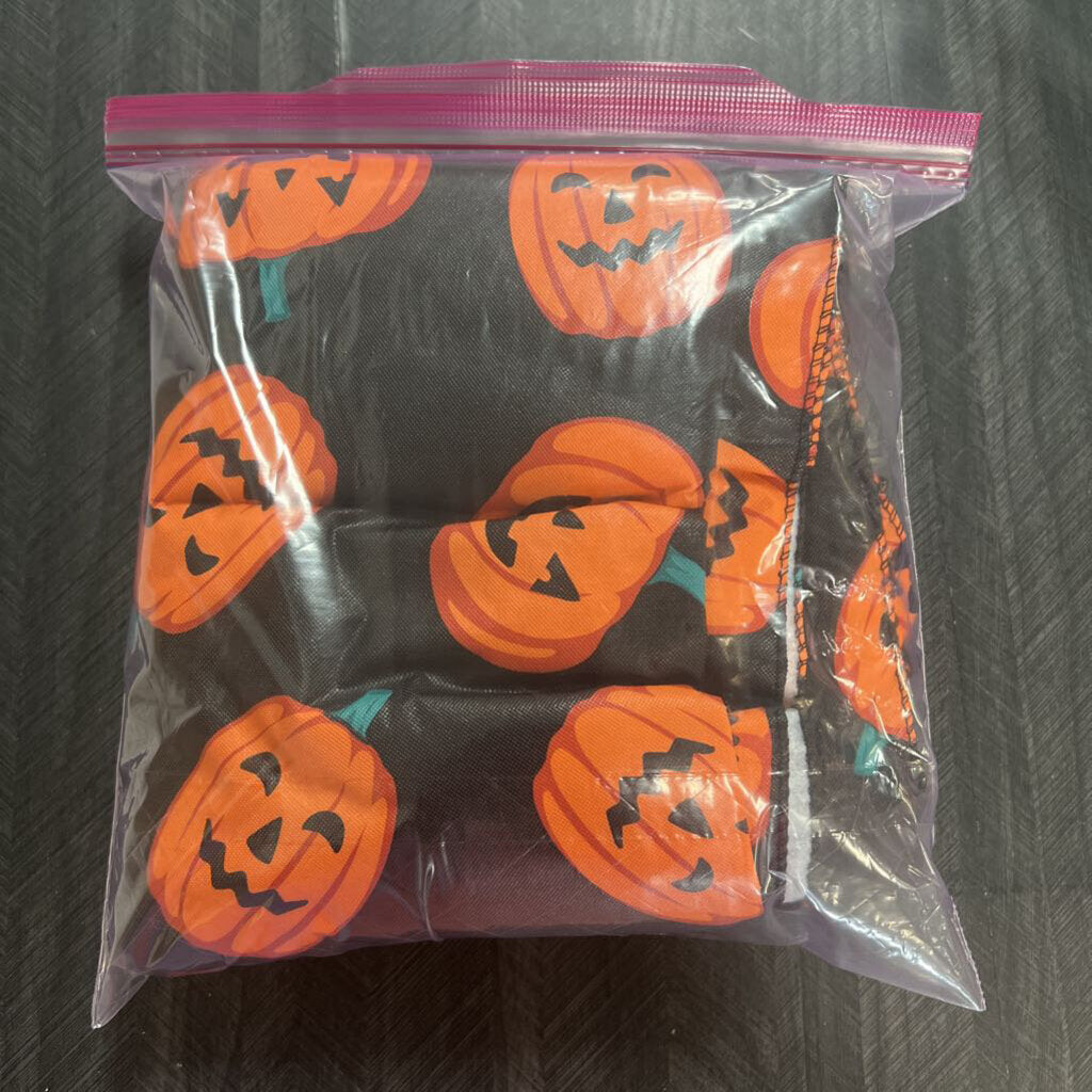 Pumpkin Table PEVA Cloth, 60x102in