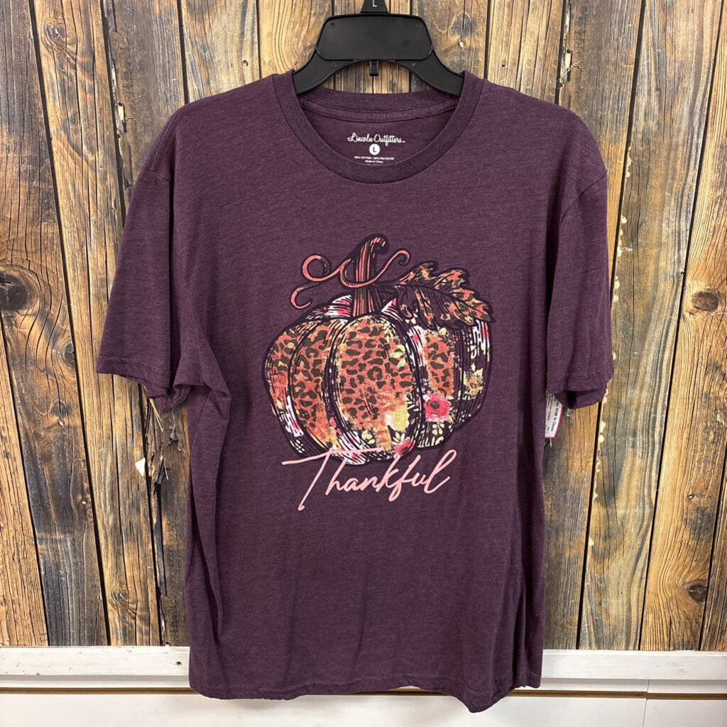 Lincoln Outfitters Thankful Tee, Womens L